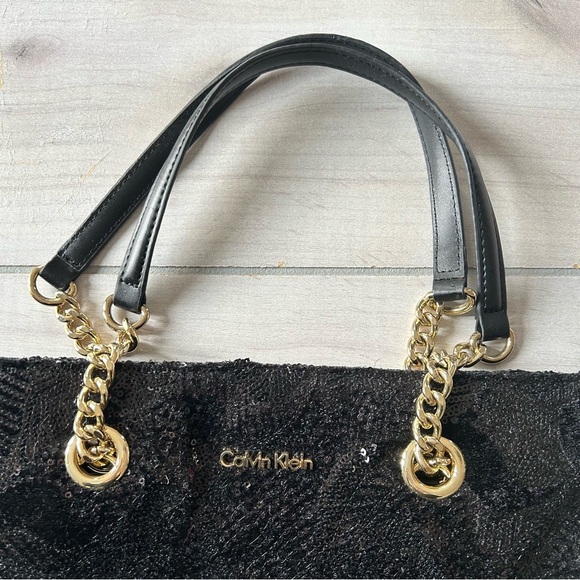NWT Calvin Klein Black Sequins Medium Shoulder Handbag - Picture 3 of 8